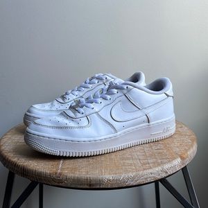 AF1